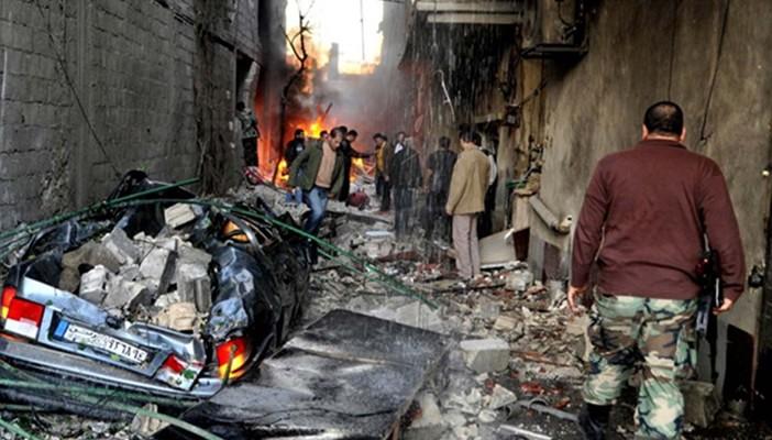 قوات النظام السوري تقصف مخيم اليرموك