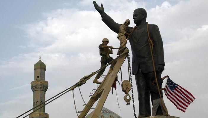 مصريون ينتظرون مصير السيسي على خطى صدام