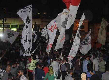 وقفة احتجاجية لـ6 ابريل بميدان طلعت حرب