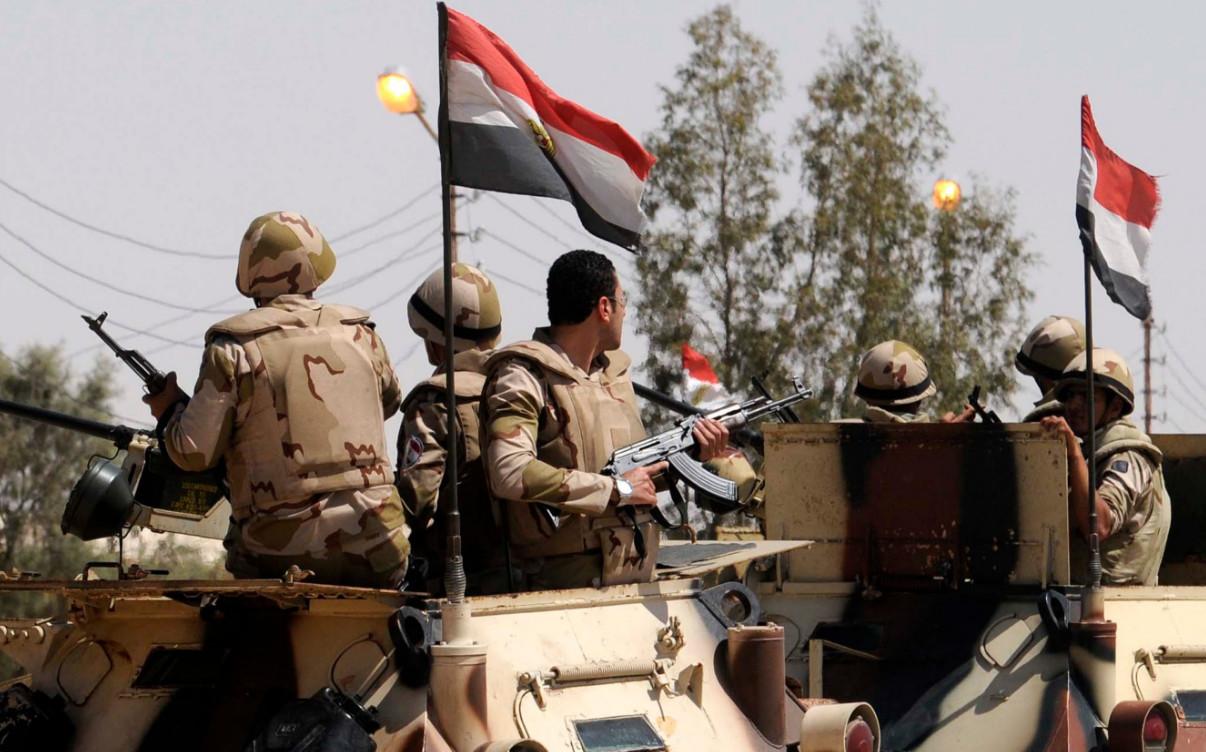 هجوم مسلح على موقع للجيش المصري بالعريش