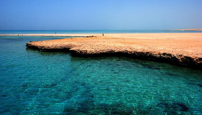 “صنافير وتيران”.. مصر تفقد أجمل الوِجهات السياحية (تقرير مصور)