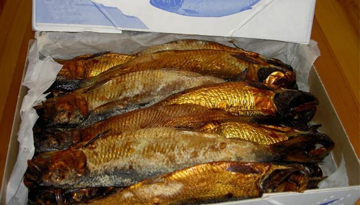 “حماية المستهلك” تحذر مرضى الكبد والكلى من تناول الأسماك المملحة