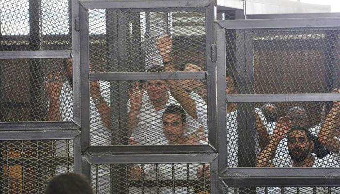 متهمو غرفة عمليات رابعة وأهاليهم:  أمر عسكري في صورة حكم قضائي