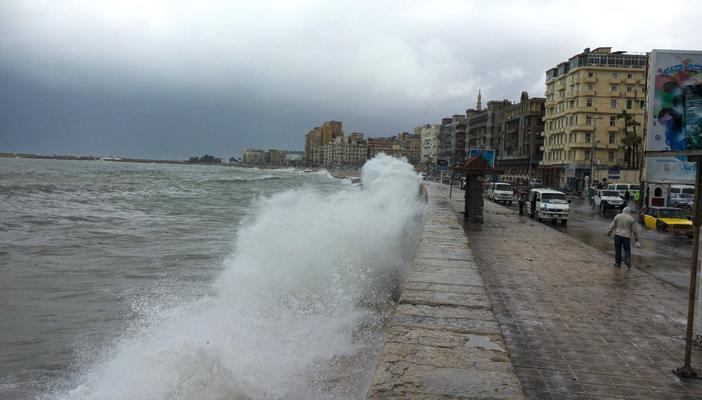 إغلاق 6 موانئ لسوء الأحوال الجوية