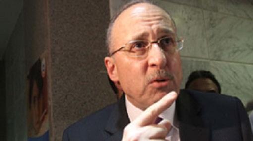 “عبوة ناسفة” تستقبل وزير صحة الانقلاب بـ”قنا”