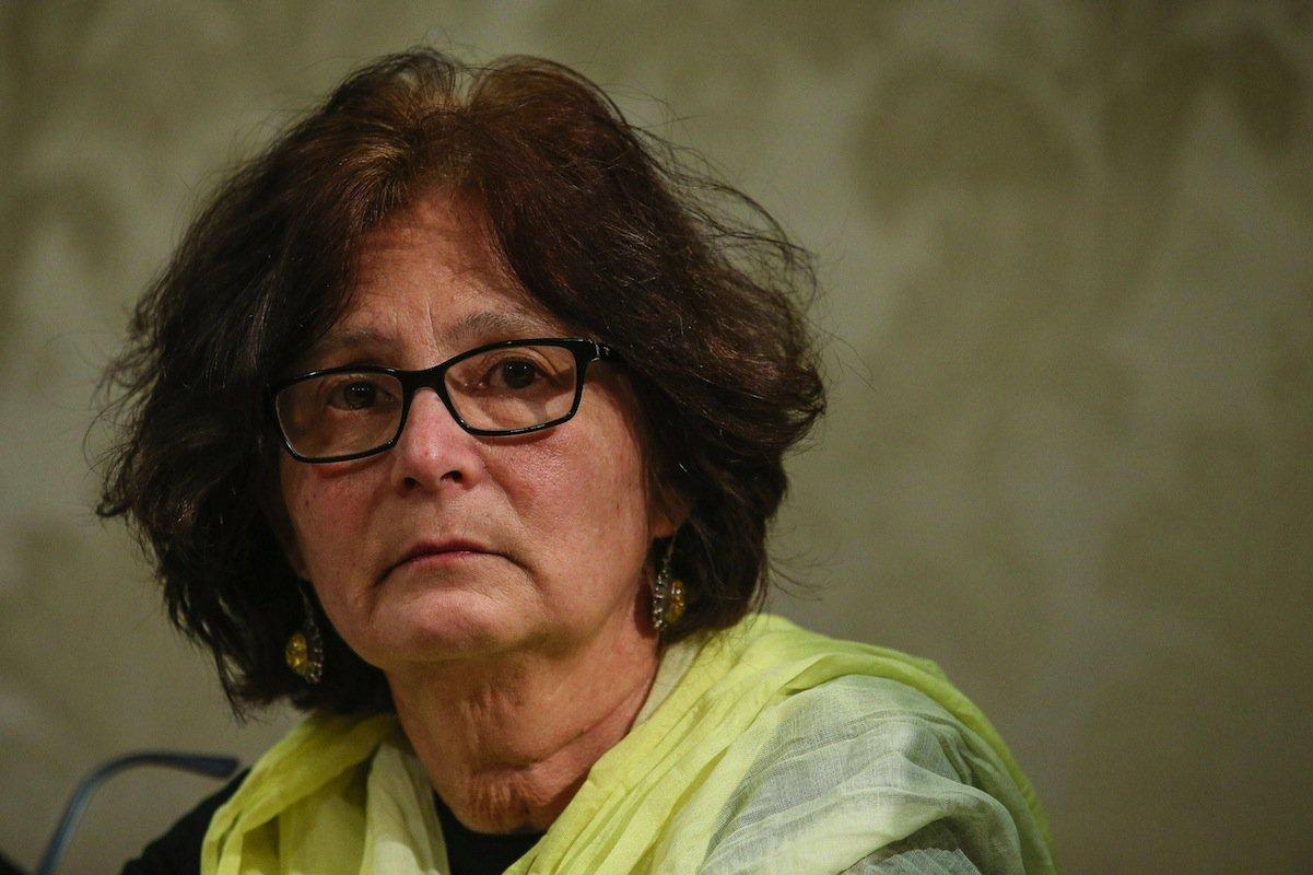 يا أم ريجني أثبتي !