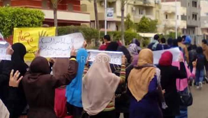 تظاهرات معارضة لحكم العسكر في المحافظات