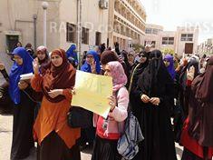 طالبات الأزهر في بورسعيد ينظمون مسيرة ضد حكم العسكر