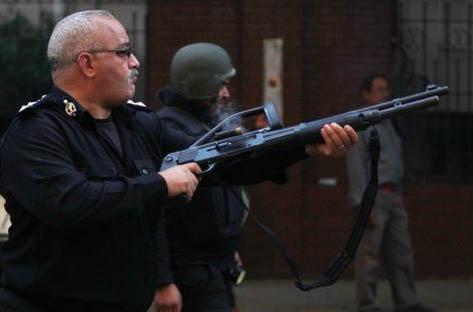 أمين شرطة يقتل محاميا بقسم إمبابة لخصومة شخصية