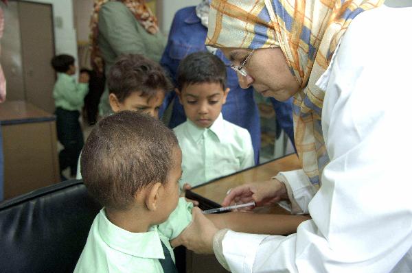 الصحة: بدء تطعيم ٣ ملايين طفل بالجرعة الثانية لشلل الأطفال