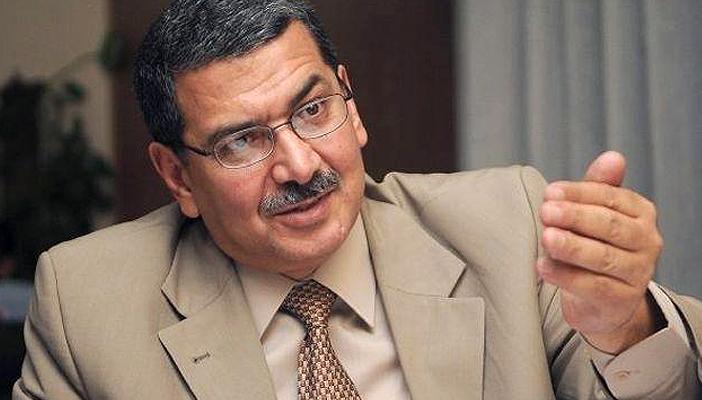 ممدوح الولي يحذر من إيداع الأموال في البنوك المصرية