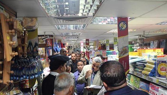 إغلاق سوبر ماركت “أولاد رجب” لعدم وجود ترخيص