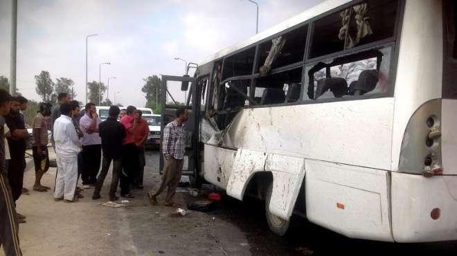 20 مصابًا بينهم 17 طفلا في اصطدام حافلة حضانة بشجرة في دمياط