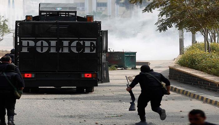 الداخلية تفض تظاهرة “الصحفيين” وتخالف اتفاقا بتأمين ممرات الخروج