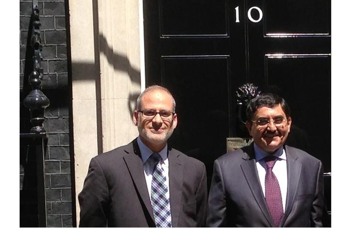 تقرير: كاميرون دعا الإخوان لمقره أثناء حكم مرسي