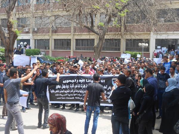 بالصور. أنتفاضة طلاب بعين شمس لمقتل طالبة