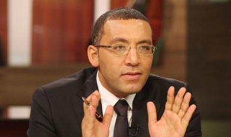 فيديو..خالد صلاح: لابد من مراقبة حسابات فيس بوك وتويتر