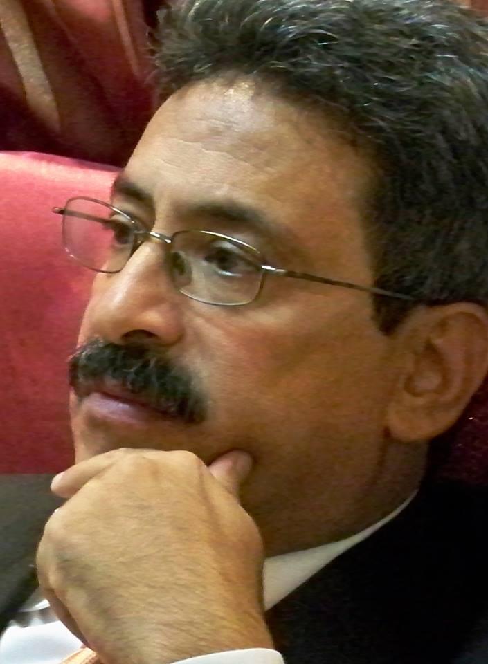 أسامة غريب: الرياح الشمالية الغربية دفعت بالجزيرتين لأحضان المملكة!