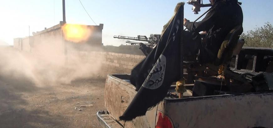 تنظيم الدولة يهاجم رتلا عسكريا في رفح وأنباء عن مقتل عدد من الجنود