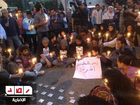 وقفة بالشموع في ذكري ميلاد “أبوضيف” أمام قصر الاتحادية