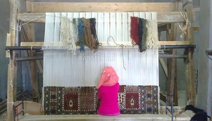 “السجاد اليدوي”.. بين المعوقات وطرق التصنيع