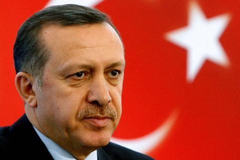 أردوغان يقيم دعوى ضد المسيئين إليه على “يوتيوب” و”تويتر”