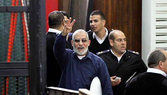 “جنايات الإسماعيلية” تؤجل محاكمة “بديع” وآخرين لـ20 مايو