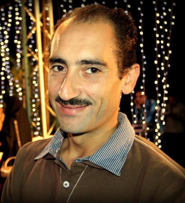 إصابة مراسل “رصد” بخلع في الكوع الأثناء تغطية الاشتباكات