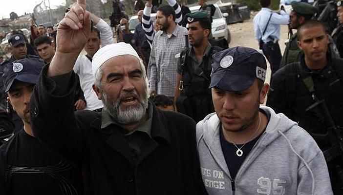 بالفيديو.. “رائد صلاح”: السيسي وبلطجيته يحاصرون غزة لإرضاء إسرائيل