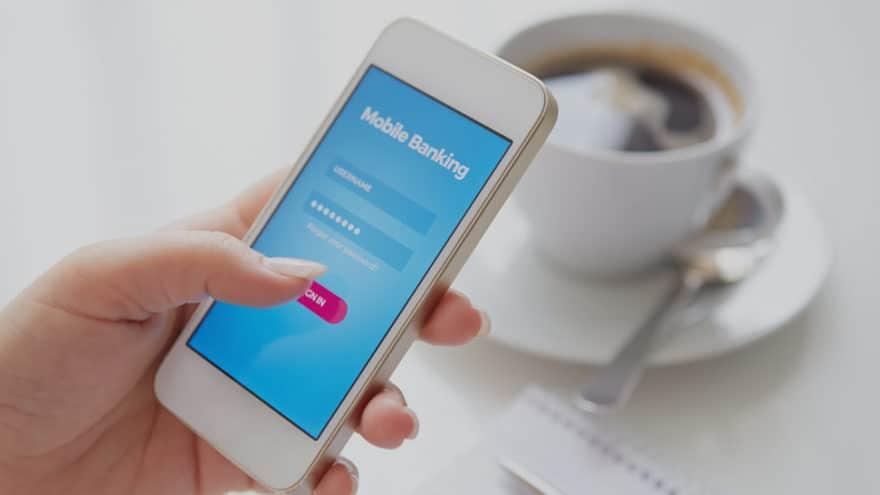 ستّ نصائح لاستخدام آمن للخدمات البنكية عبر الإنترنت