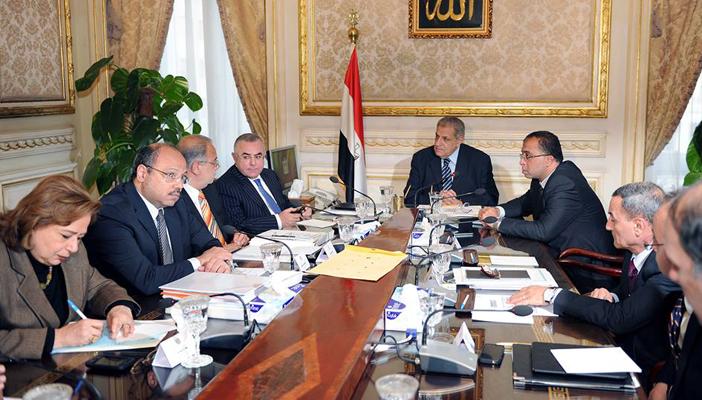 حكومة محلب تقرر إلغاء التوقيت الصيفي هذا العام