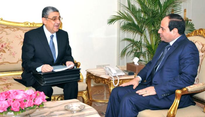 اللمبات الموفرة سلاح السيسي لمواجهة أزمة الكهرباء