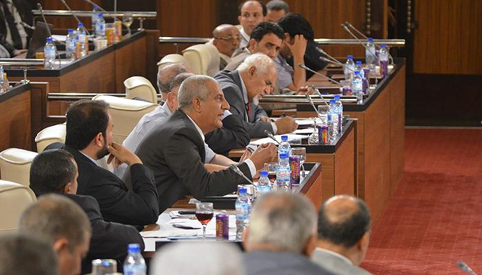 ليبيا.. المؤتمر الوطني لـ”رصد”: يد تقاتل والأخرى تفاوض