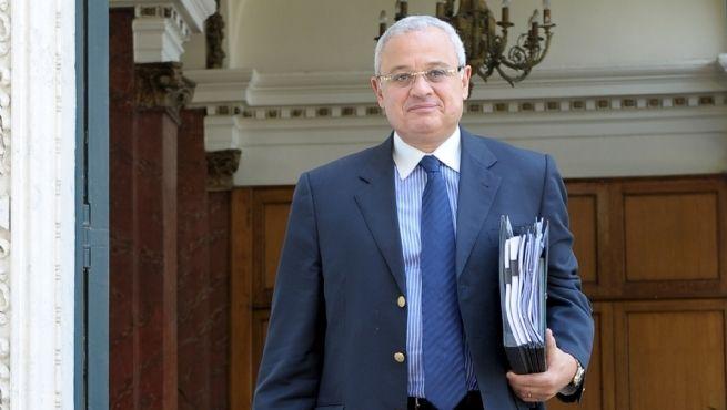 “سياحة الانقلاب”: تطبيق الزيادة على تأشيرات دخول مصر أول مايو