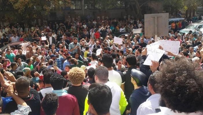 تحت شعار “مصر مش للبيع”.. حركة 6 إبريل تعلن أماكن تظاهرات الإثنين