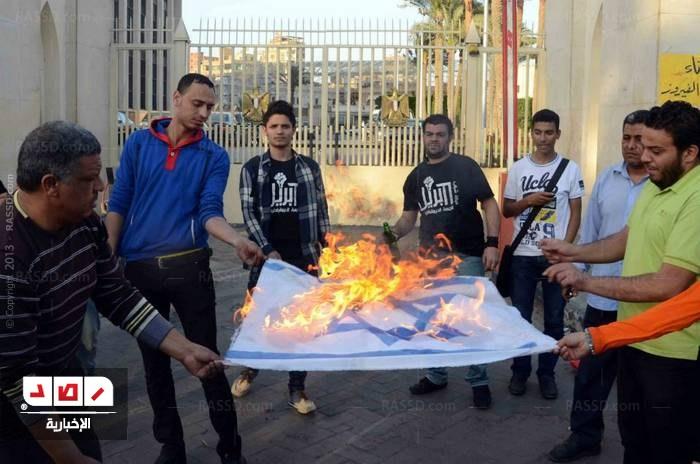 6 ابريل تحرق علم إسرائيل أمام “الخارجية”