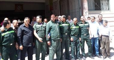 العاملون بإسعاف دمنهور يهدّدون بالإضراب الشامل