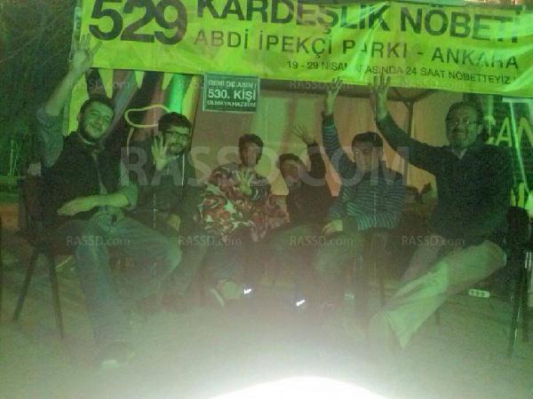 اعتصام طلاب أتراك بأنقرة احتجاجا على الانقلاب في مصر