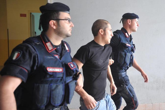 القبض على 7 مصريين بـ”إيطاليا” للاشتباه في تهريبهم مهاجرين