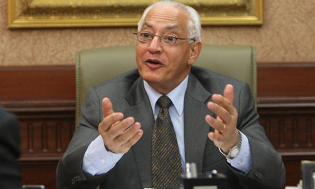 بالفيديو.. علي الدين هلال: الدين الخارجي والداخلي يزداد ونتعرض لأزمات