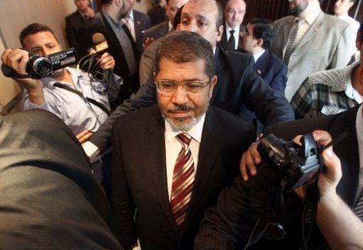 الدفاع بقضية وادي النطرون يؤكد على استدعاء السجين  السابق مرسي