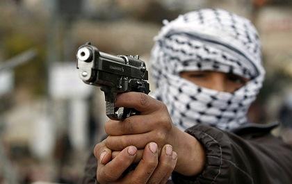 إطلاق نار على سيارة أمام نادى ضباط القوات المسلحة بالعريش