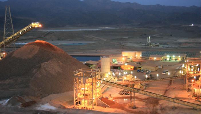 خبير لـ”رصد”: سرقة مبارك لم تبقي سوى 2% من إنتاج منجم السكري!