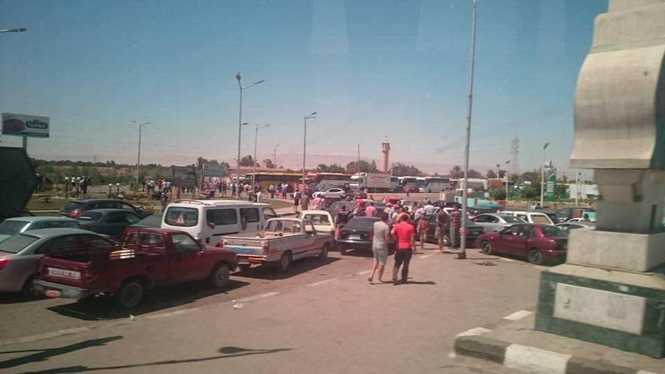 زحام بنفق الشهيد أحمد حمدي وطريق بورتو- السخنة..تعرَّف على حالة المرور