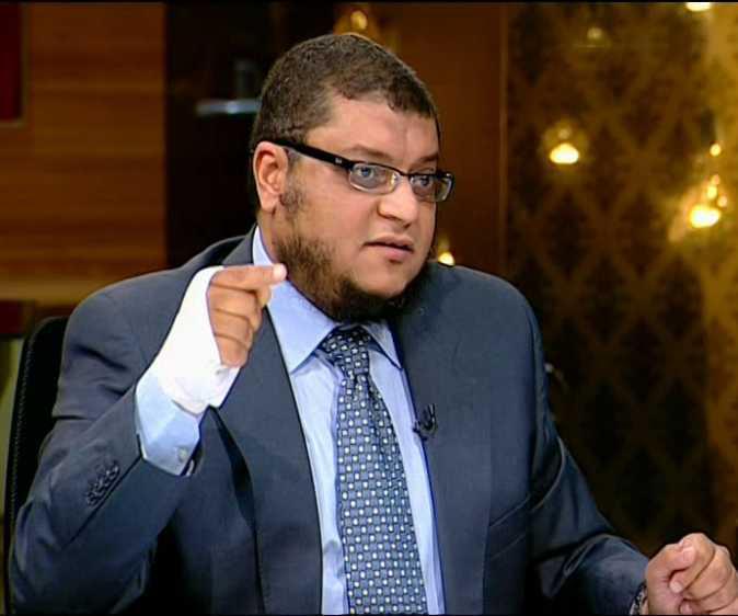 مؤسس صوت الحكمة يشارك في وقفة التيار العام أمام أمن الدولة