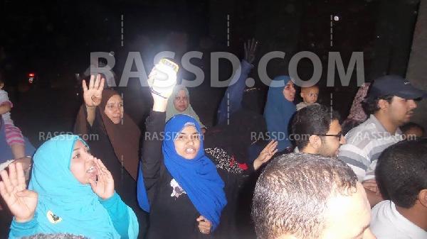 مسيرة ليلية رافضة للانقلاب العسكري بميت ناجي