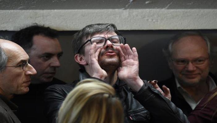 الرسام الرئيسي بمجلة شارلي إيبدو: لن أرسم النبي محمدا مرة أخرى