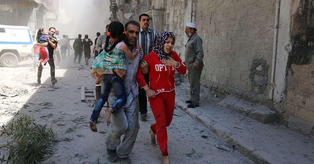 فراس أبو هلال: المجزرة في حلب ستكون لعنة على الشرق والعالم كله