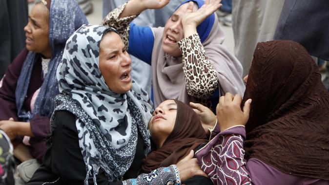 اعدام المنيابين فضائح الحكم وقاضي حكم بالبراءة لقتلة ثواريناير