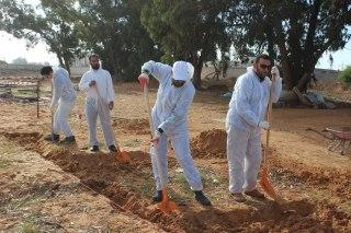 الكشف عن مقابر مجهولة الهوية في بني غازي